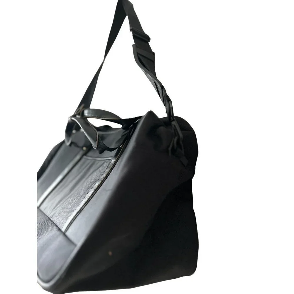 Johnnie Walker Travel Weekend Duffle Bag Black 18